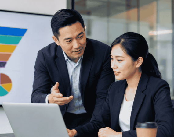 Sales leader coaching a team member during an SLII® for Sales discussion